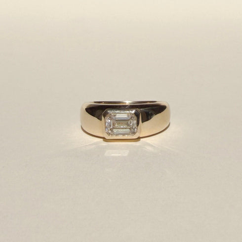 Emerald Cut Lab Grown Diamond Sculpted Band Ring