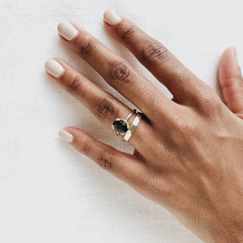 Double Four Claw Oval Smokey Quartz