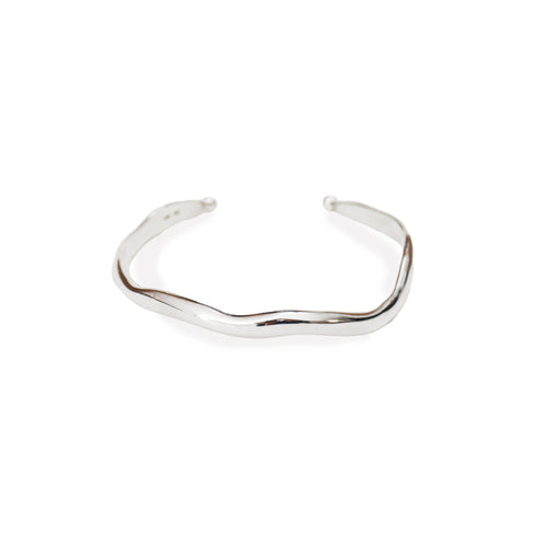 Crescent Bangle in Silver