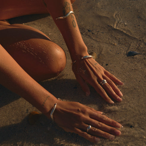 Crescent Bangle in Silver
