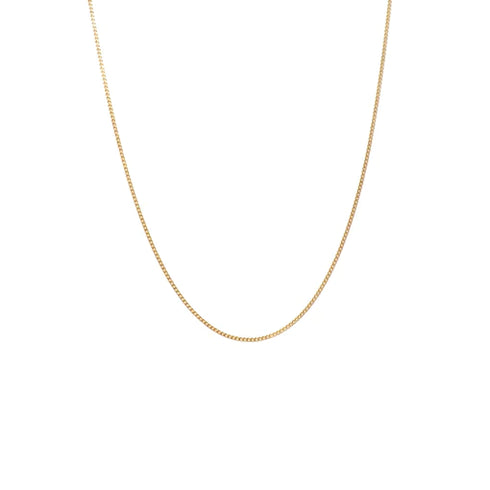 Delicate Curb Chain in Yellow Gold