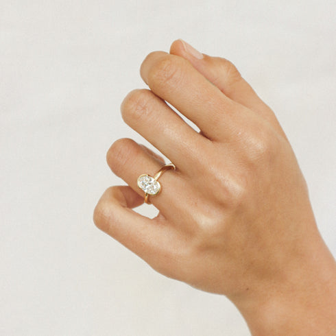 Partial Bezel Oval Lab Grown Diamond Ring