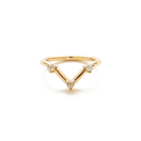 Salt and Pepper Diamond Arch Band in Yellow Gold