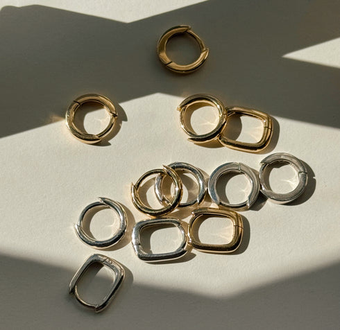 Round - Square Profile - Hinged Sleepers in Yellow Gold