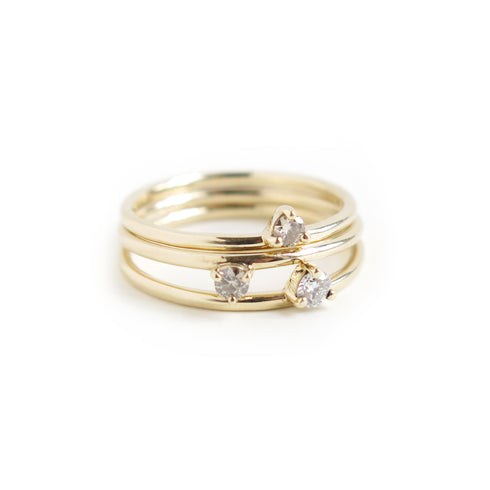 Three Claw Mini Black Diamond Ring in Yellow Gold