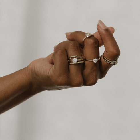 Nova ~ Six Claw Round Diamond Ring