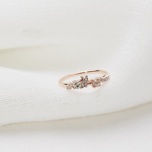 Round Diamond Cluster Ring in Rose Gold