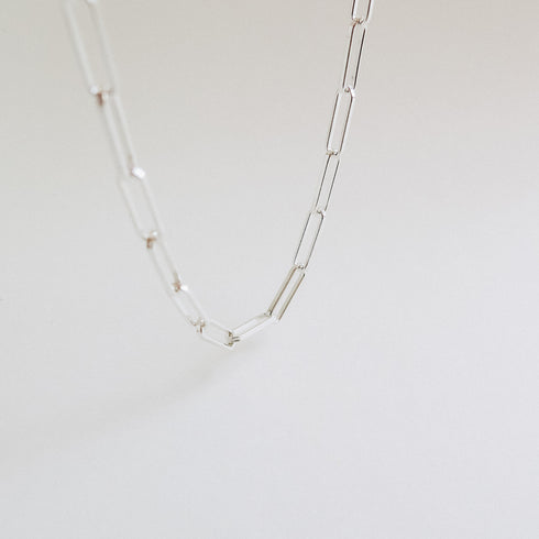 The Paperclip Chain in Silver