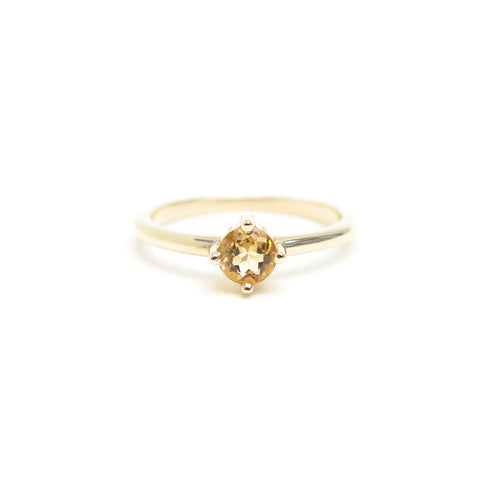 Four Claw Round Citrine Ring in Yellow Gold
