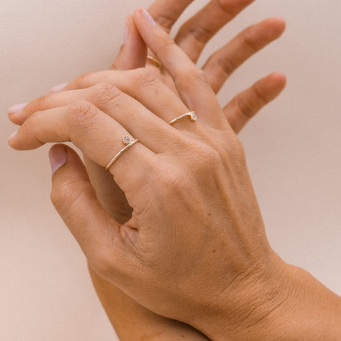 Aquamarine Dot Ring in Yellow Gold